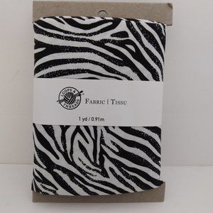 Loops &‎ Threads Zebra 1 Yard Fabric Black White Pattern Quilting Crafts Sewing